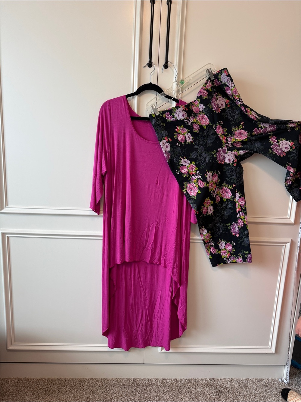 Women’s Fuchsia High Low Top with Floral Capri Pants